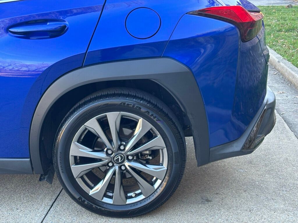 2019 Lexus UX 2019 LEXUS UX 200 F SPORT - 22962485 - 37