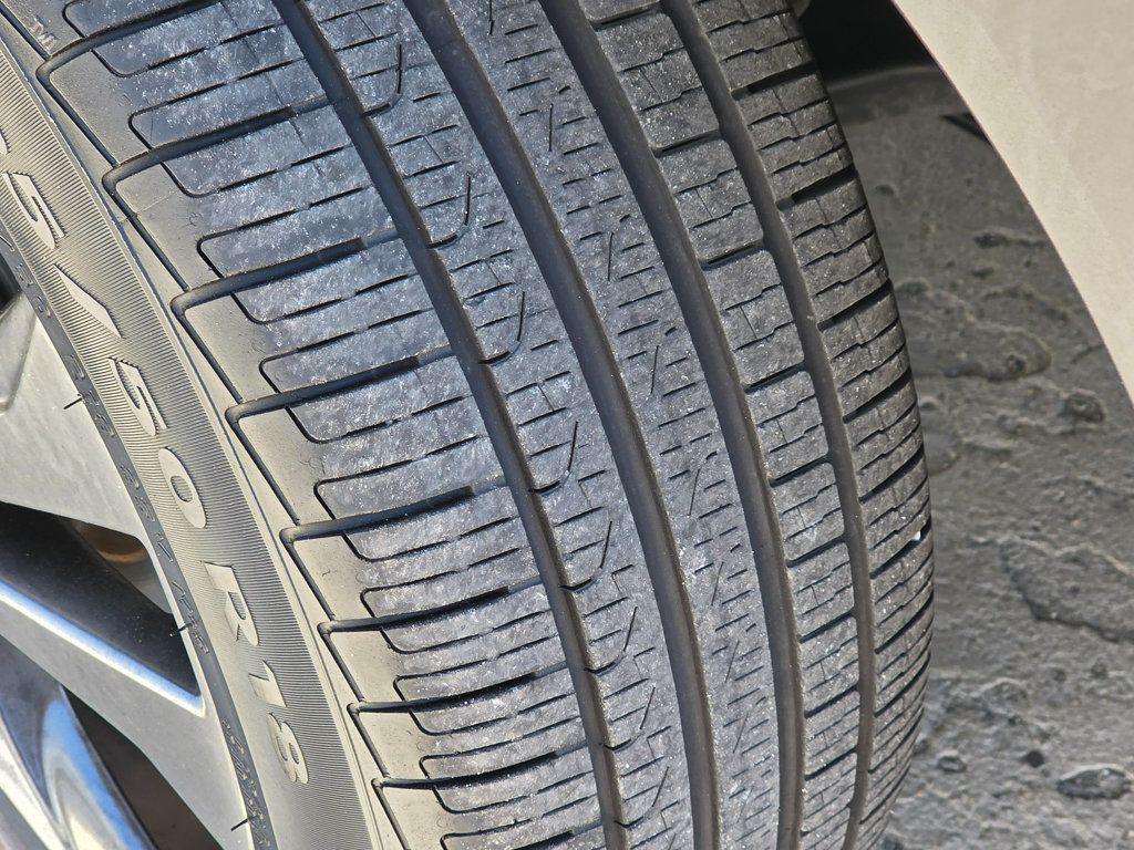 2019 Lexus UX UX 200 F SPORT FWD - 22913425 - 21