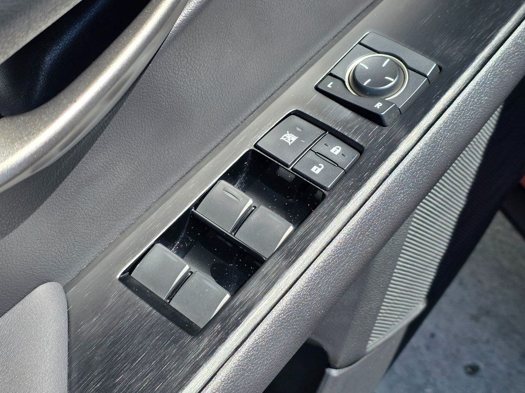 2019 Lexus UX UX 200 F SPORT FWD - 22913425 - 30