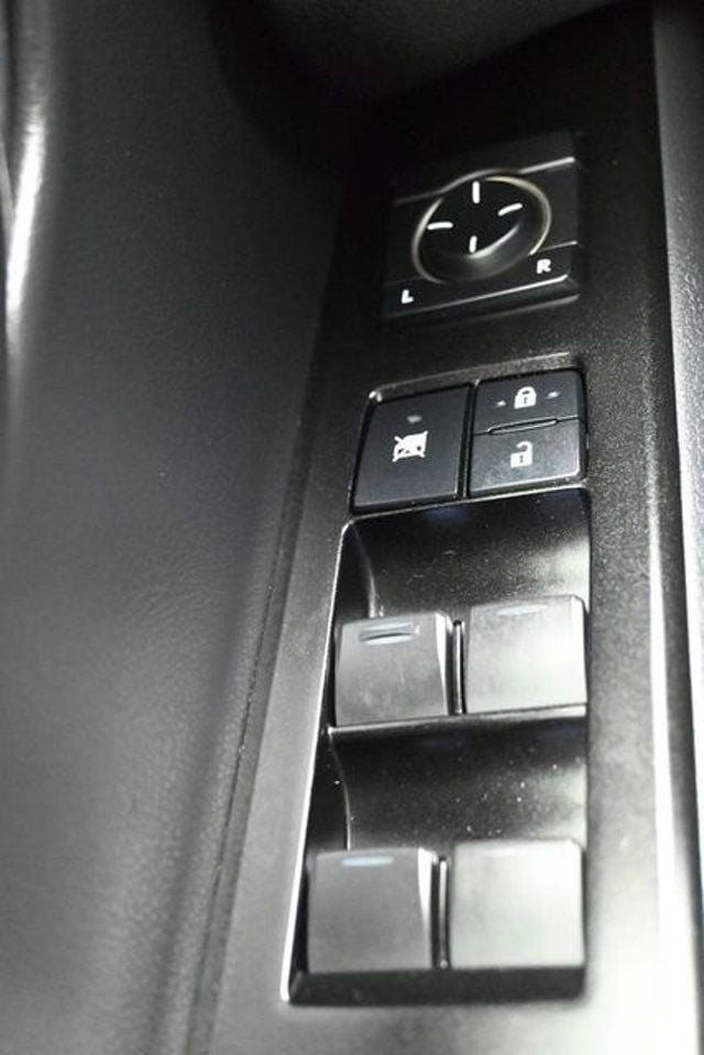 2019 Lexus UX UX 200 FWD - 23035779 - 30