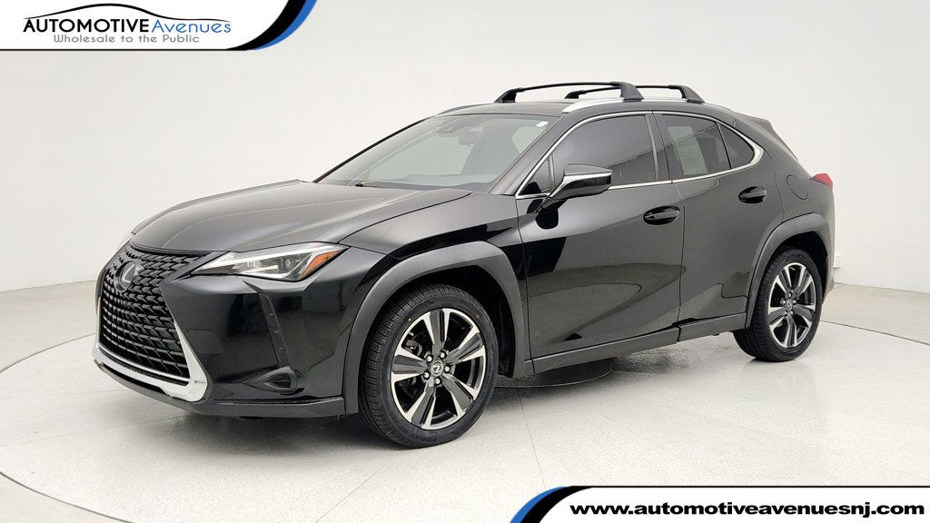 2019 Lexus UX UX 200 with Moonroof and Blind Spot Monitor - 22941422 | Video 1