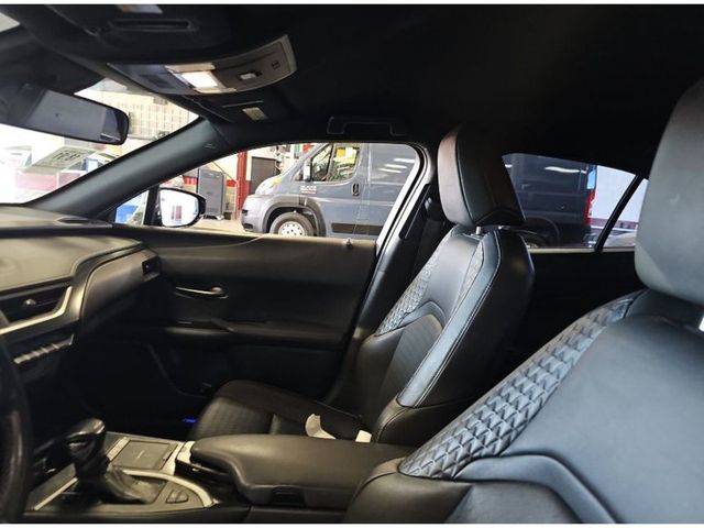 2019 Lexus UX UX 250h AWD - 22957630 - 7