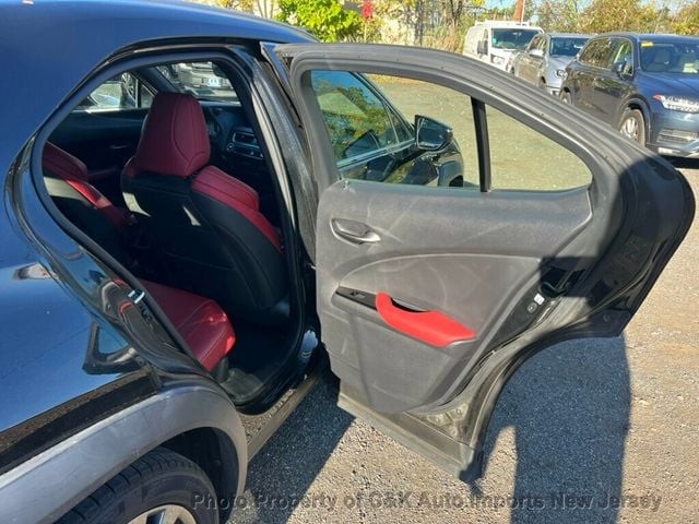 2019 Lexus UX UX 250h AWD - 22934863 - 37