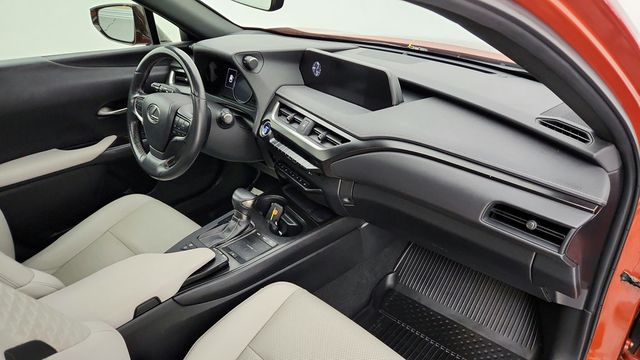 2019 Lexus UX UX 250h AWD - 22947412 - 26