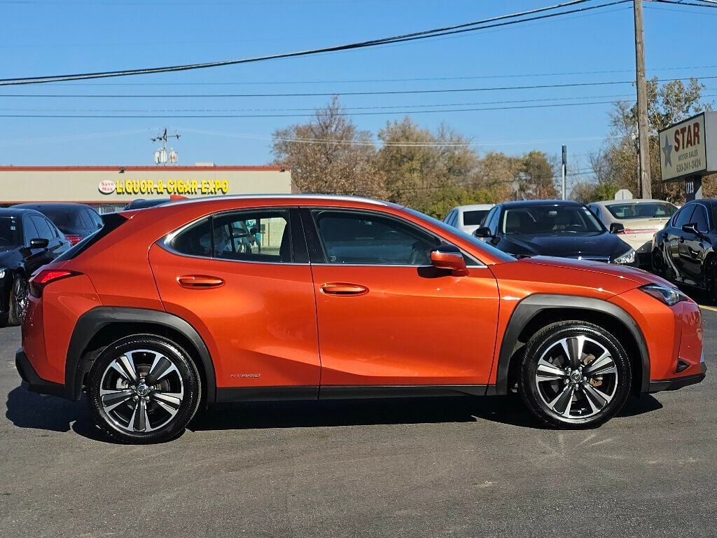 2019 Lexus UX UX 250h AWD - 22946560 - 15