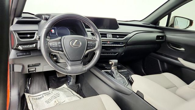 2019 Lexus UX UX 250h AWD with Premium Package & Parking Assist - 22947412 - 12
