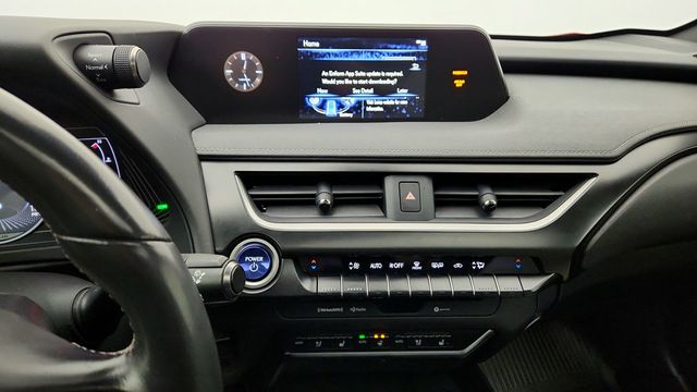 2019 Lexus UX UX 250h AWD with Premium Package & Parking Assist - 22947412 - 17