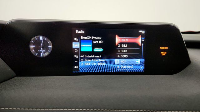 2019 Lexus UX UX 250h AWD with Premium Package & Parking Assist - 22947412 - 19