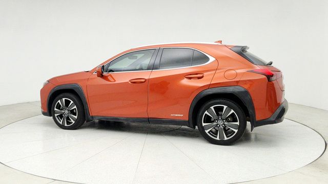 2019 Lexus UX UX 250h AWD with Premium Package & Parking Assist - 22947412 - 6