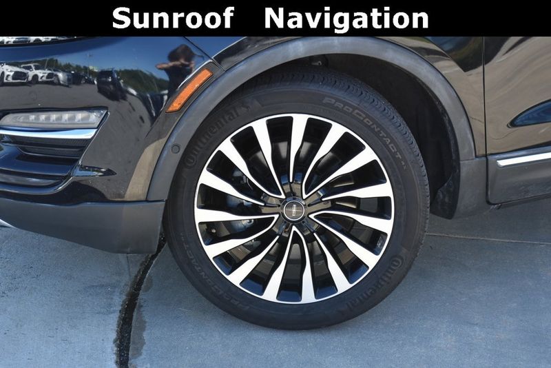 2019 Lincoln MKC Black Label photo 3