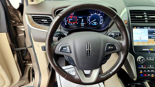 2019 Lincoln MKC Reserve AWD w/ 2.3L Turbo, Technology Pkg & Climate Pkg - 23091311 - 13