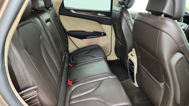 2019 Lincoln MKC Reserve AWD w/ 2.3L Turbo, Technology Pkg & Climate Pkg - 23091311 - 23