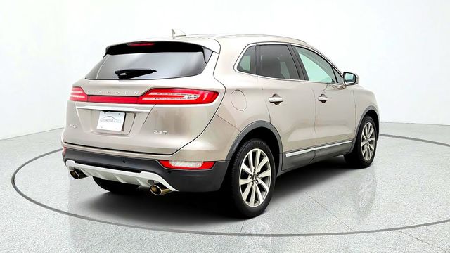 2019 Lincoln MKC Reserve AWD w/ 2.3L Turbo, Technology Pkg & Climate Pkg - 23091311 - 4