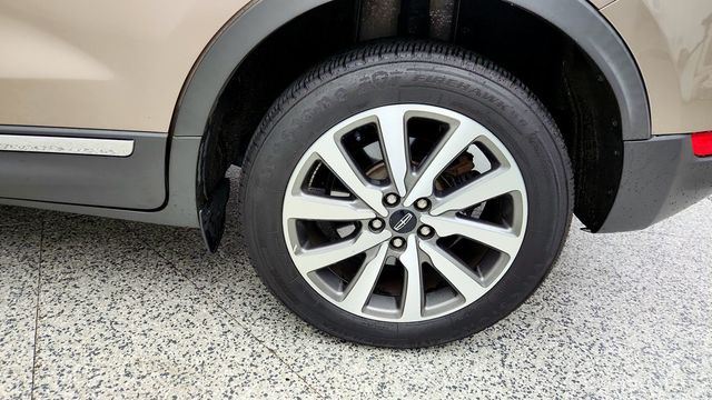 2019 Lincoln MKC Reserve AWD w/ 2.3L Turbo, Technology Pkg & Climate Pkg - 23091311 - 8