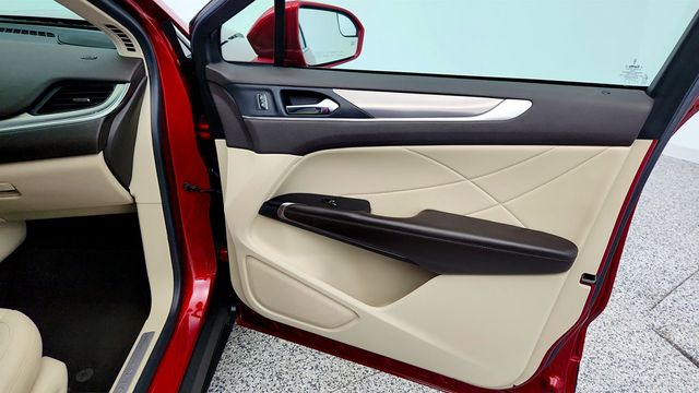 2019 Lincoln MKC Standard AWD - 23002693 - 25