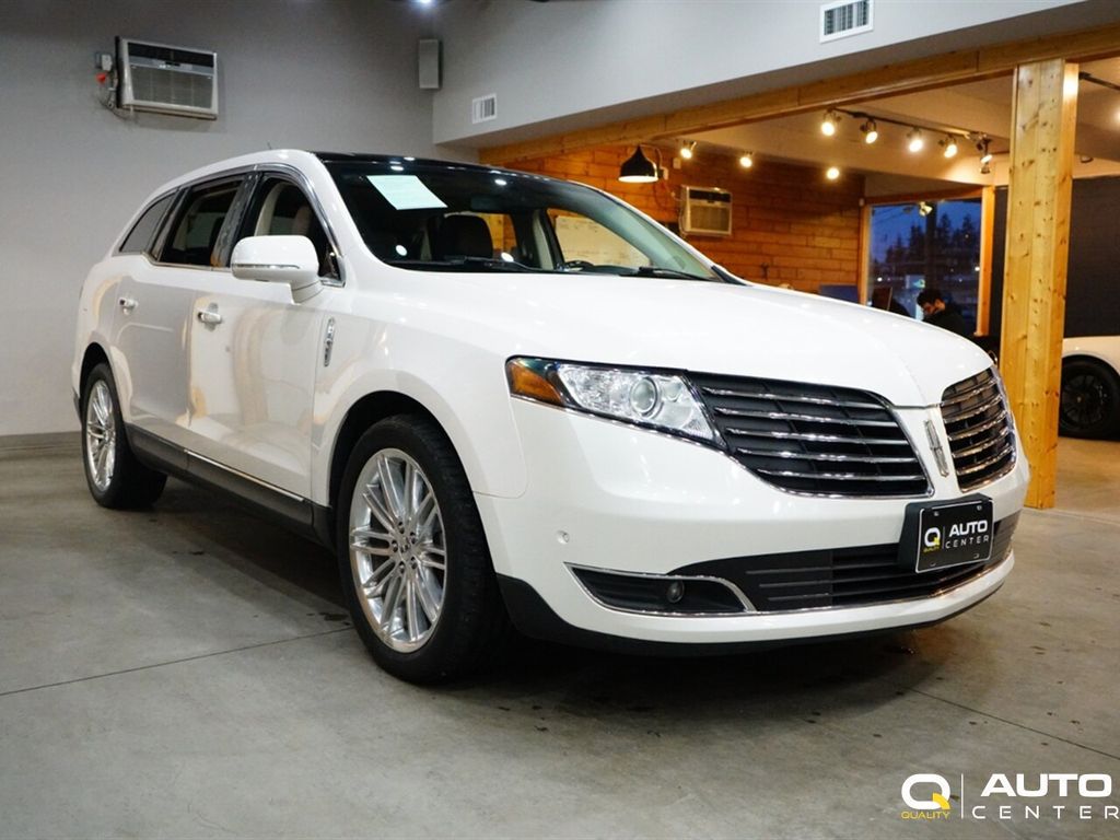 2019 Lincoln MKT  - 22723208 - 2