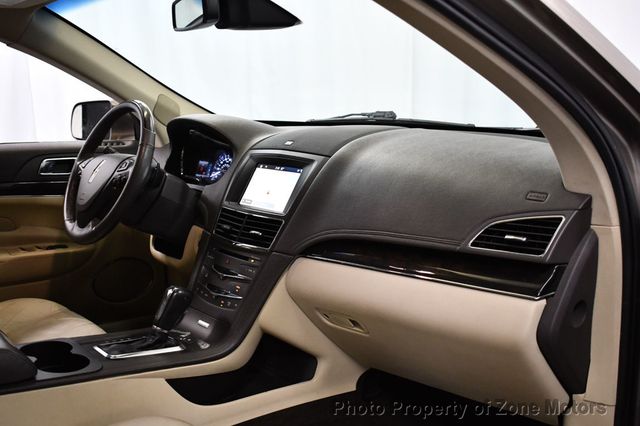 2019 Lincoln MKT 3.5L AWD Reserve - 23071606 - 9