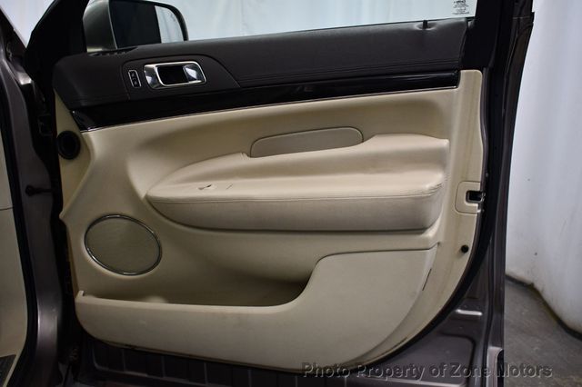 2019 Lincoln MKT 3.5L AWD Reserve - 23071606 - 11