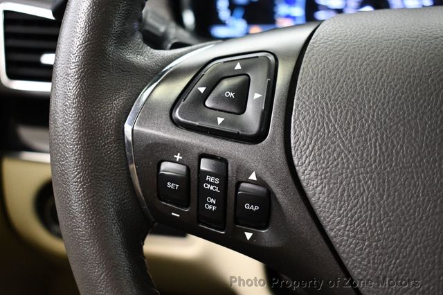 2019 Lincoln MKT 3.5L AWD Reserve - 23071606 - 32