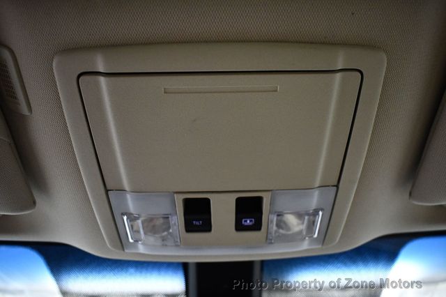 2019 Lincoln MKT 3.5L AWD Reserve - 23071606 - 49