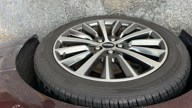 2019 Lincoln MKZ  - 23010792 - 4