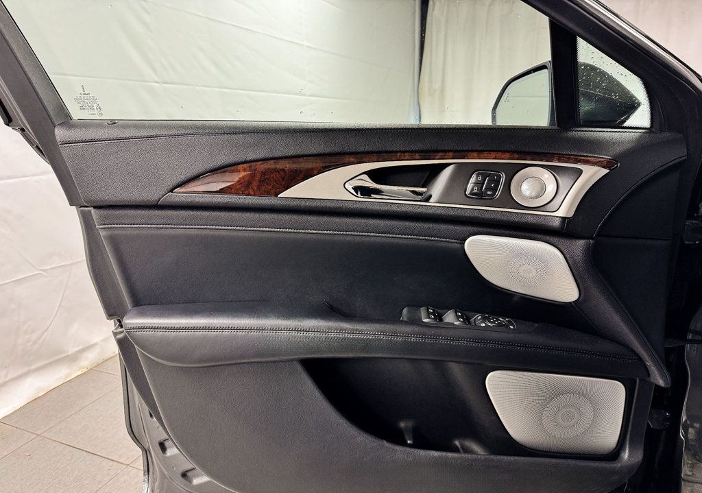 2019 Lincoln MKZ Reserve II AWD - 23020534 - 14