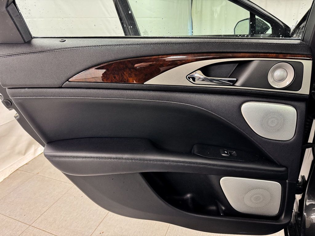 2019 Lincoln MKZ Reserve II AWD - 23020534 - 15