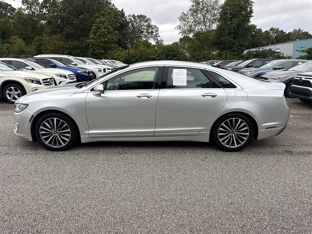 2019 Lincoln MKZ Standard photo 4