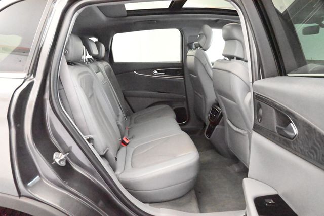 2019 Lincoln Nautilus Reserve - 22928211 - 19