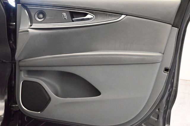 2019 Lincoln Nautilus Reserve - 22928211 - 23