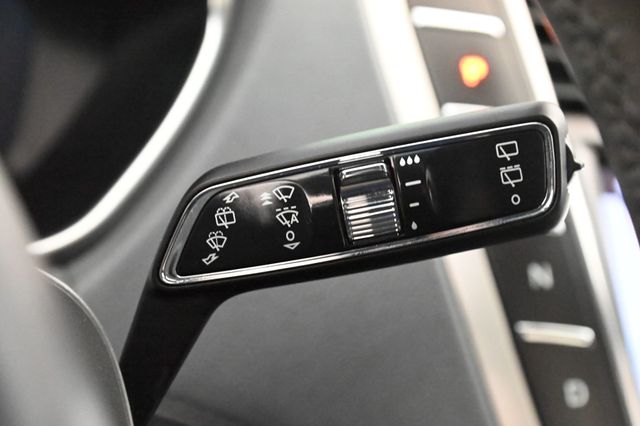 2019 Lincoln Nautilus Reserve - 22928211 - 31