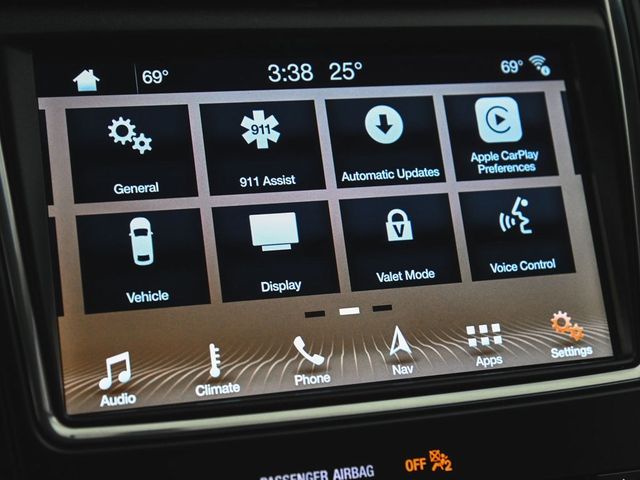 2019 Lincoln Nautilus Reserve - 22980198 - 19