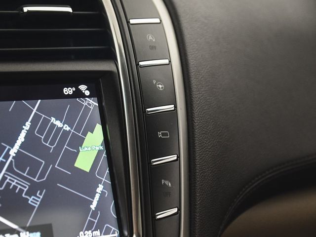 2019 Lincoln Nautilus Reserve - 22980198 - 31