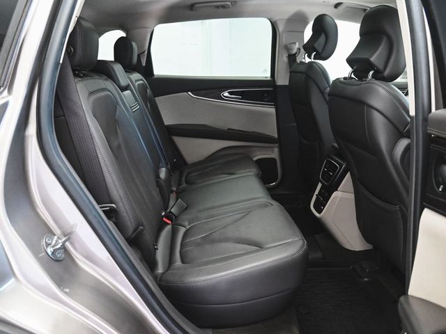 2019 Lincoln Nautilus Reserve - 22980198 - 39