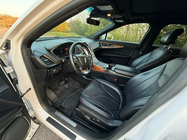 2019 Lincoln Nautilus Reserve, ALL Wheel Drive, Tech Package, Driver Assist Package - 22998312 - 10