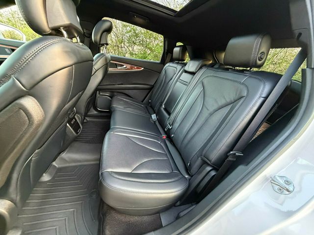 2019 Lincoln Nautilus Reserve, ALL Wheel Drive, Tech Package, Driver Assist Package - 22998312 - 15