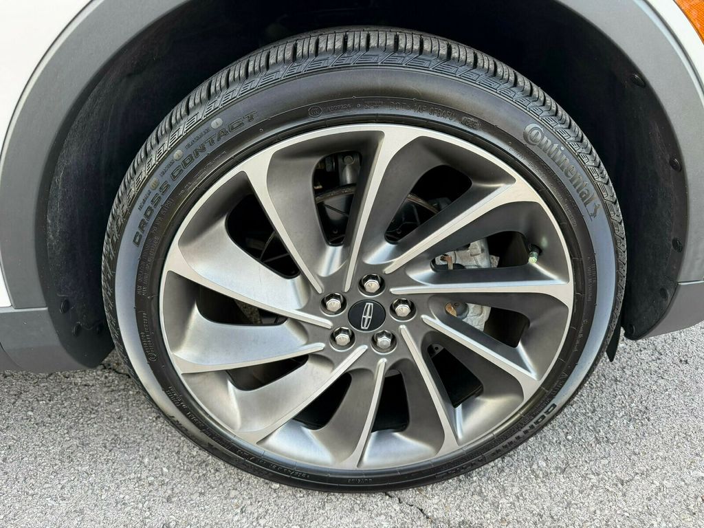 2019 Lincoln Nautilus Reserve, ALL Wheel Drive, Tech Package, Driver Assist Package - 22998312 - 21