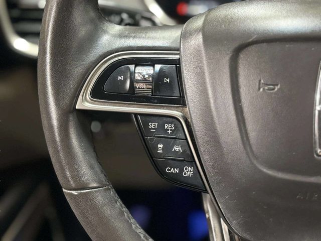 2019 Lincoln Nautilus Reserve AWD - 22982274 - 34