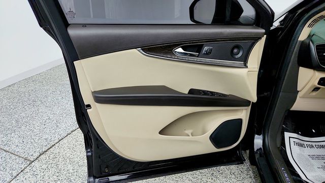 2019 Lincoln Nautilus Reserve AWD w/ Tech Package & Driver Assistance - 23086773 - 10
