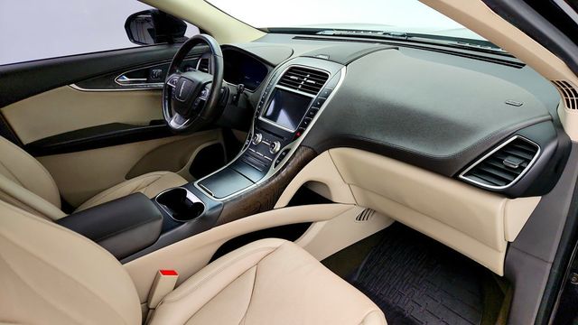 2019 Lincoln Nautilus Reserve AWD w/ Tech Package & Driver Assistance - 23086773 - 24