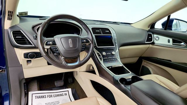 2019 Lincoln Nautilus Reserve AWD w/ Ultimate, Technology & Driver Assistance Packages - 22969119 - 11
