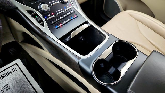 2019 Lincoln Nautilus Reserve AWD w/ Ultimate, Technology & Driver Assistance Packages - 22969119 - 15