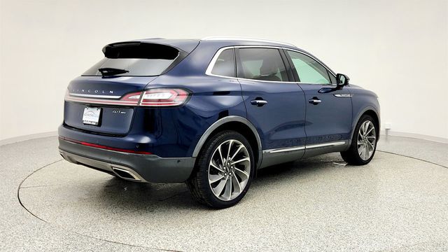 2019 Lincoln Nautilus Reserve AWD w/ Ultimate, Technology & Driver Assistance Packages - 22969119 - 3