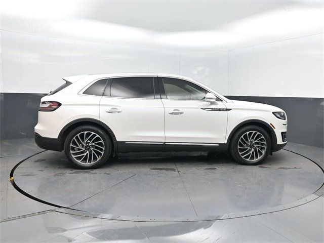 2019 Lincoln Nautilus Reserve photo 29