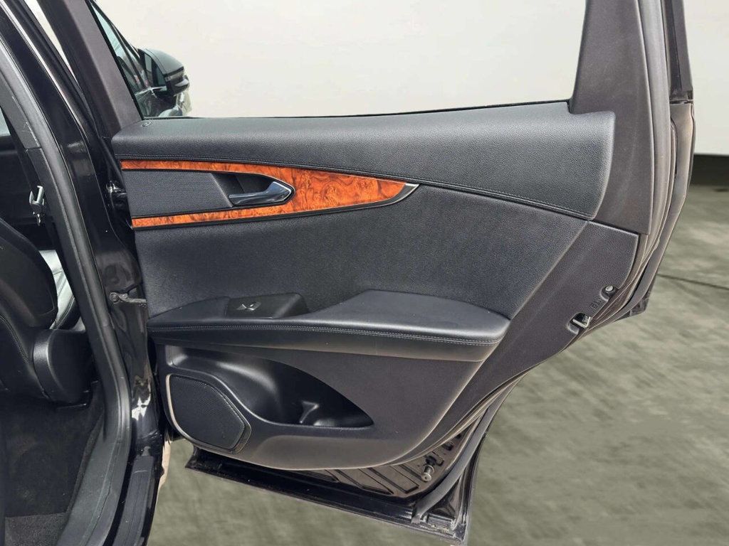 2019 Lincoln Nautilus Select AWD - 22981221 - 17