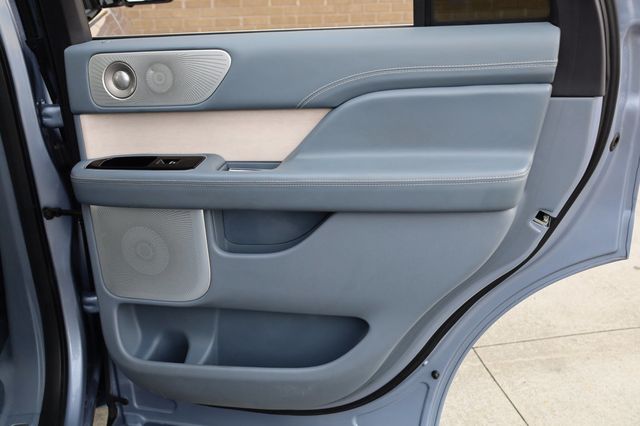 2019 Lincoln Navigator 4x4 Black Label - 22947444 - 20