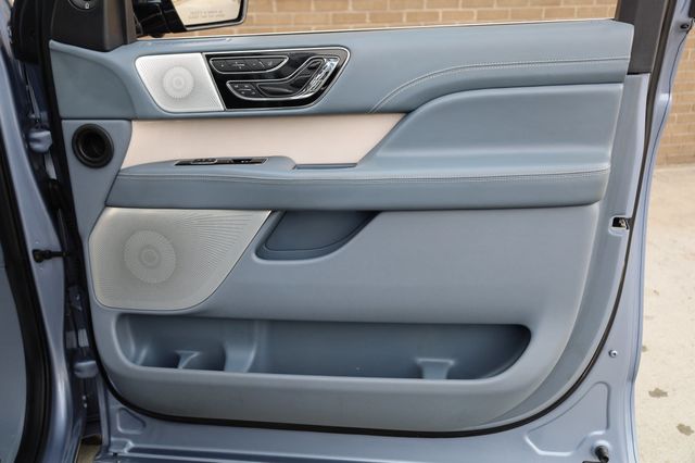 2019 Lincoln Navigator 4x4 Black Label - 22947444 - 24