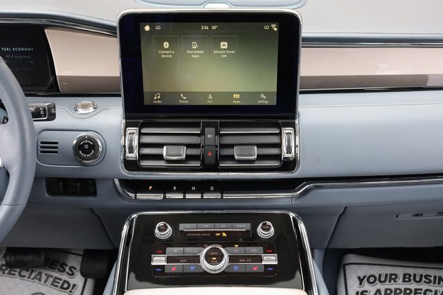 2019 Lincoln Navigator 4x4 Black Label - 22947444 - 38