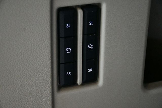 2019 Lincoln Navigator 4x4 Reserve - 22977729 - 18