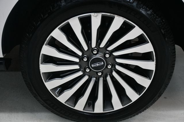 2019 Lincoln Navigator 4x4 Reserve - 22977729 - 21